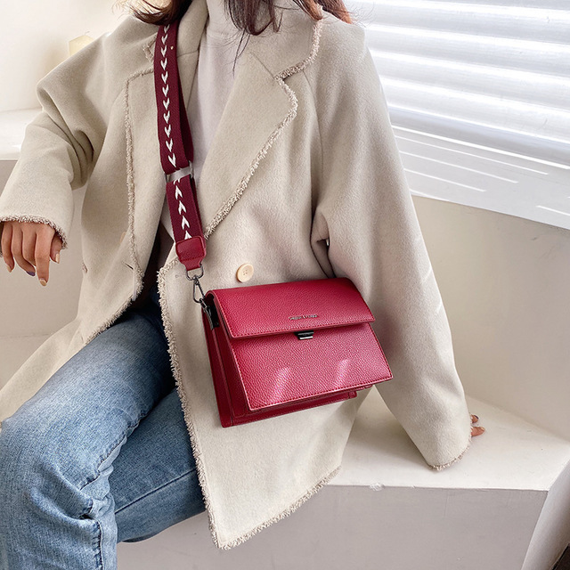 Chic French Women's Shoulder & Crossbody Bag