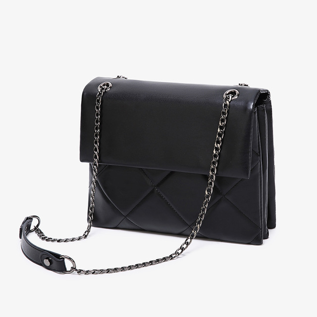 Stylish Chain Shoulder Bag