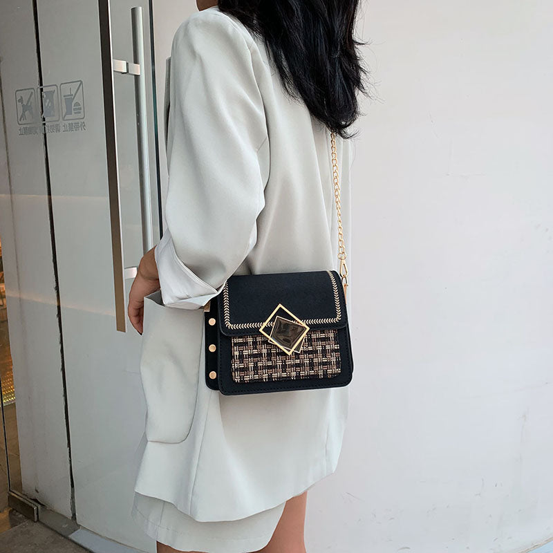 Stylish Versatile Wool Phone Bag with Chain Strap