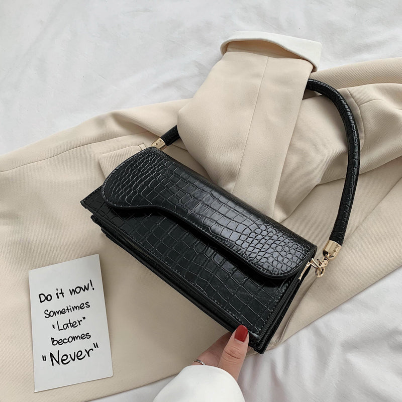 Chic Summer Shoulder Bag - Retro Style Crossbody Bag