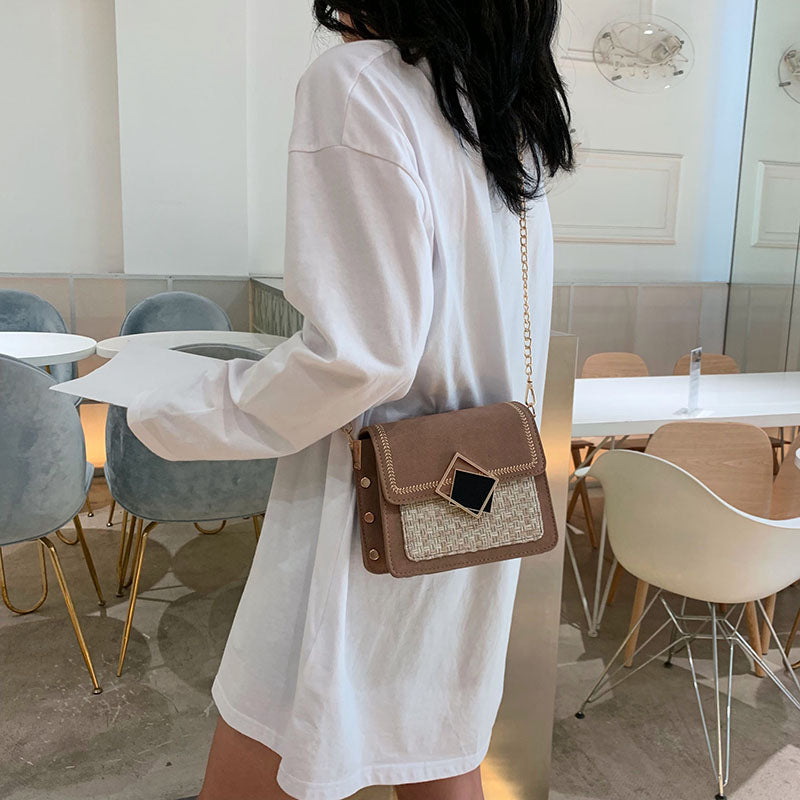 Stylish Versatile Wool Phone Bag with Chain Strap