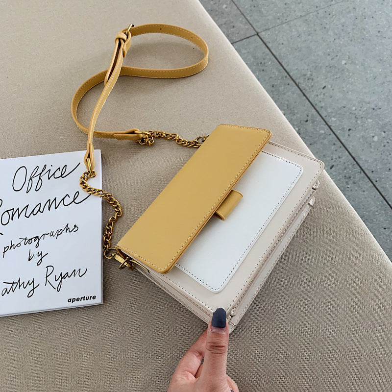 Versatile Chain Crossbody Bag with Stylish Strap