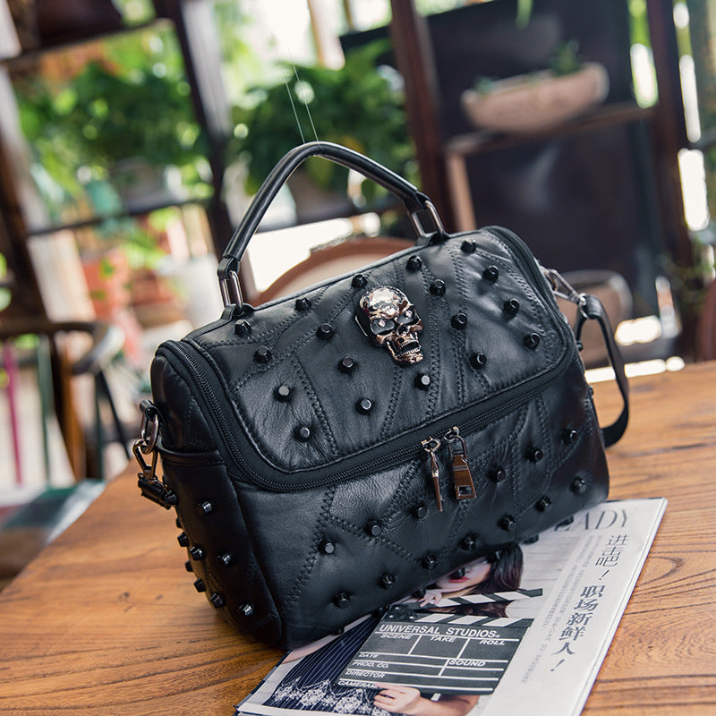 Retro Sheepskin Women's Crossbody Shoulder Bag