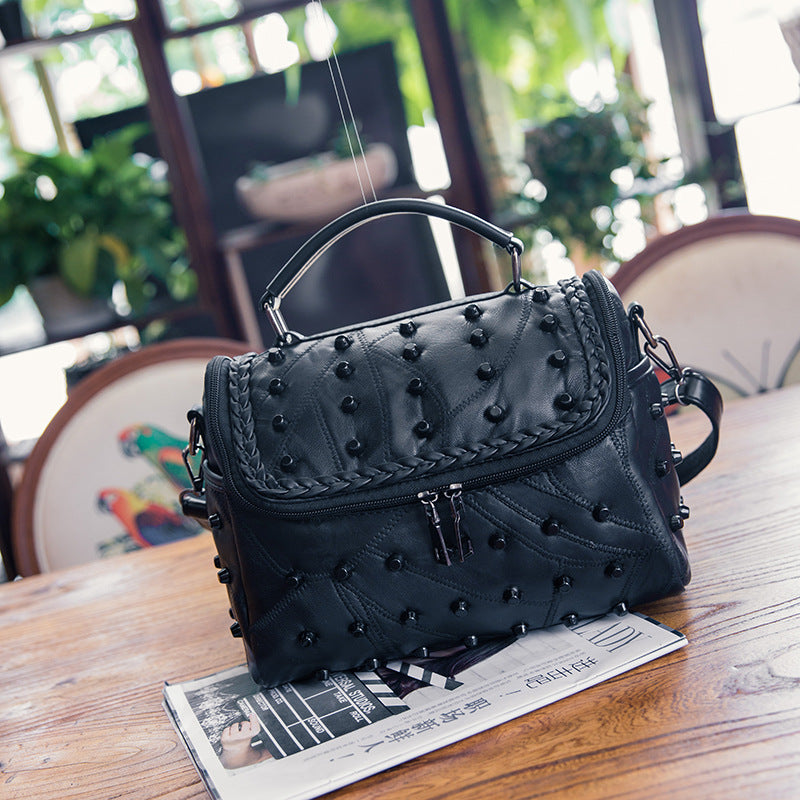 Retro Sheepskin Women's Crossbody Shoulder Bag
