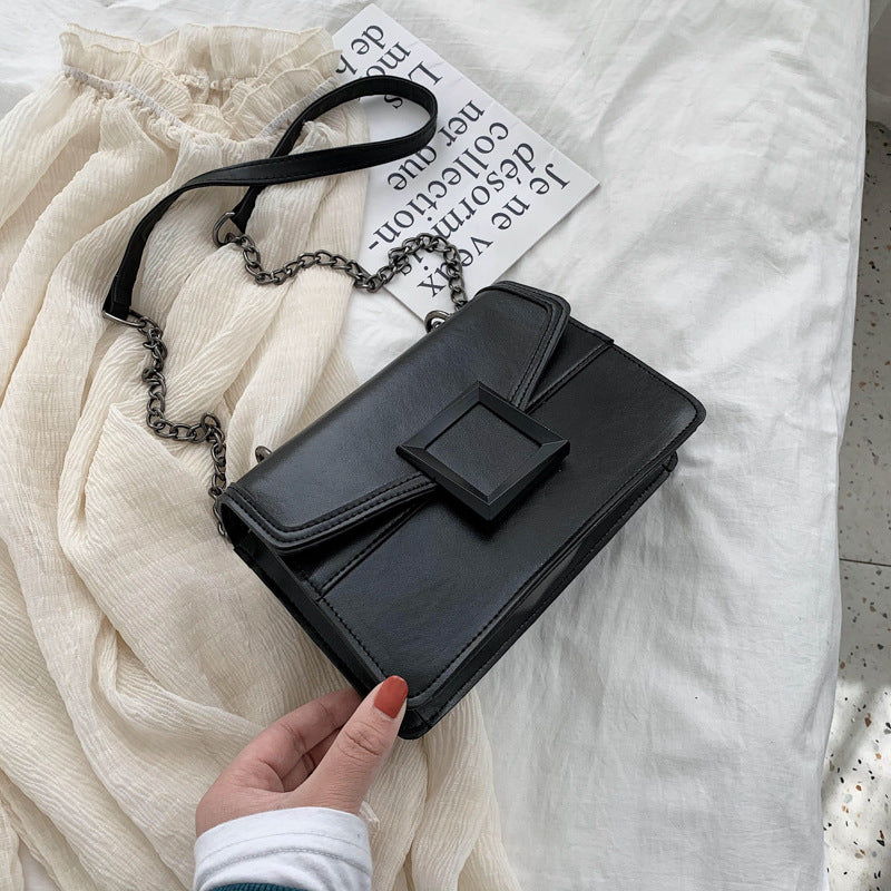 Versatile Crossbody Chain Bag - High-Quality Design