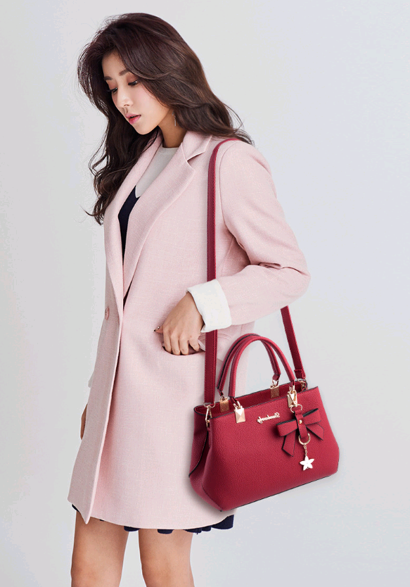 Fashionable Women's Tote Bag - Korean Style Shoulder Bag
