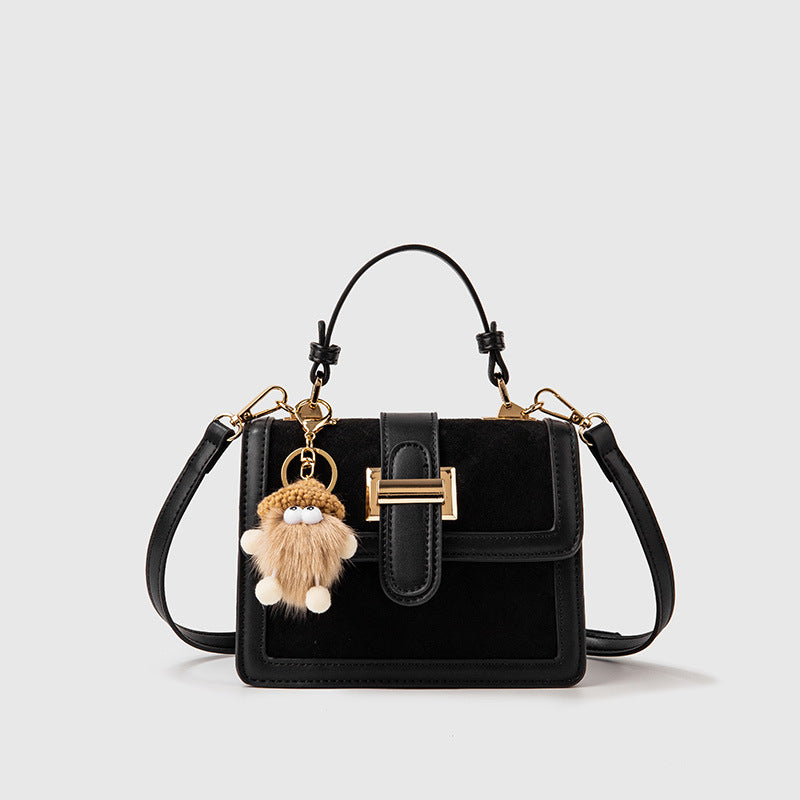 Exquisite Women's Retro Messenger Bag - Niche Design