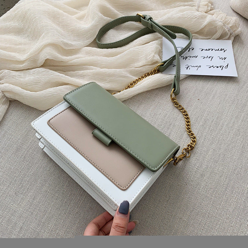 Versatile Chain Crossbody Bag with Stylish Strap