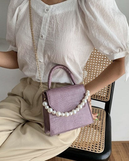 Mini Chain Crossbody Bag